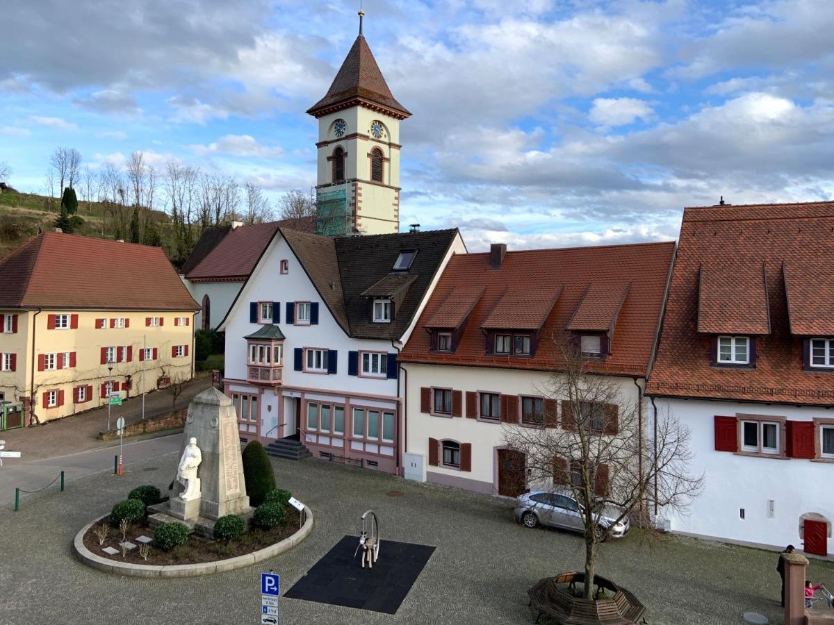 מאלטרדינגן Apartment Im Alten Rathaus מראה חיצוני תמונה