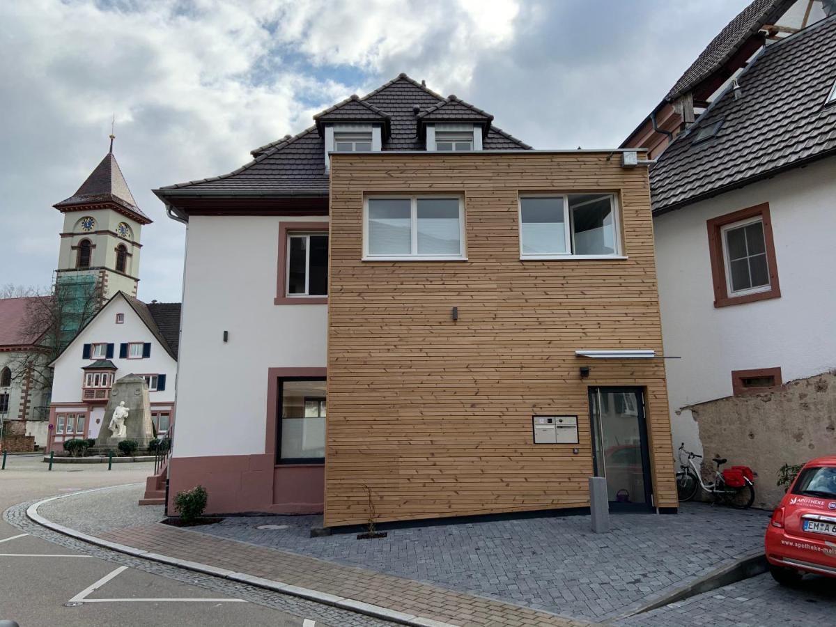 מאלטרדינגן Apartment Im Alten Rathaus מראה חיצוני תמונה